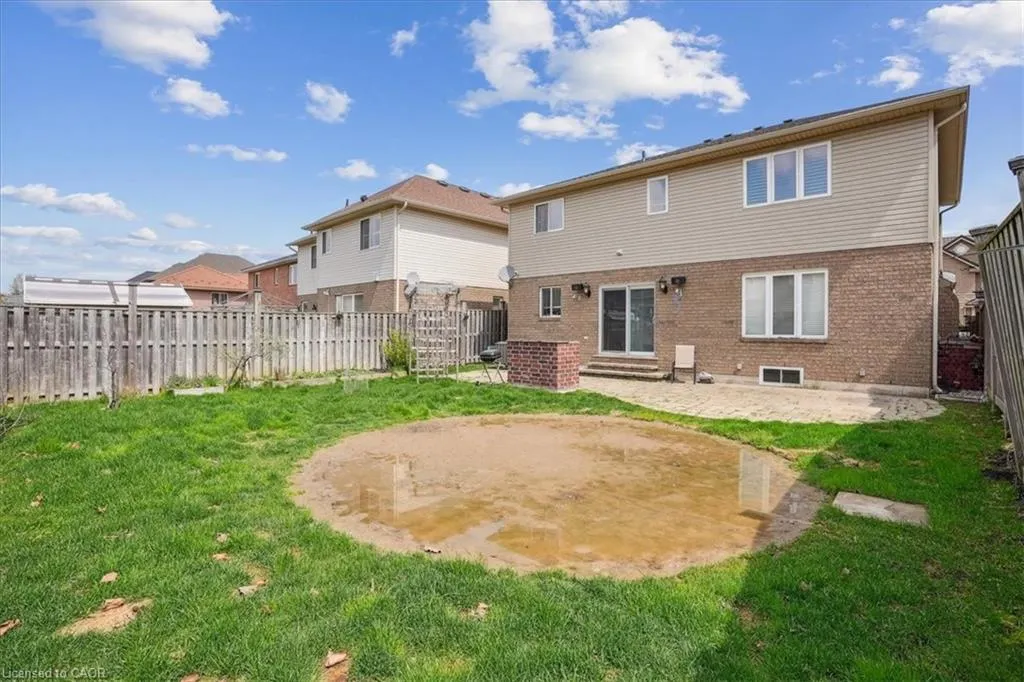 7 Bocelli Crescent