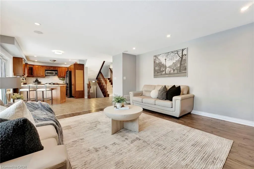 7 Bocelli Crescent
