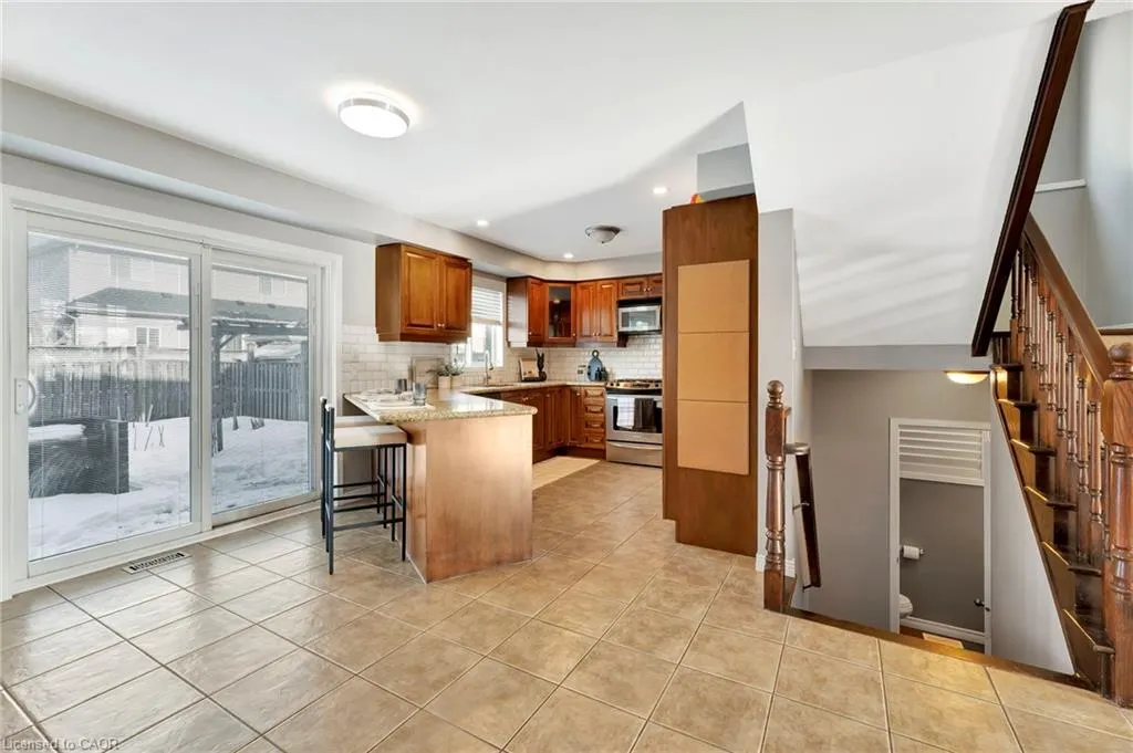 7 Bocelli Crescent