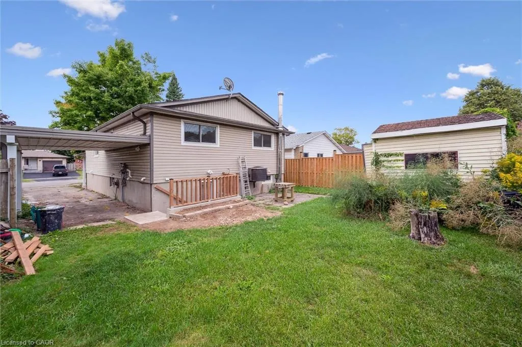 74 Elm Ridge Drive, #LOWER
