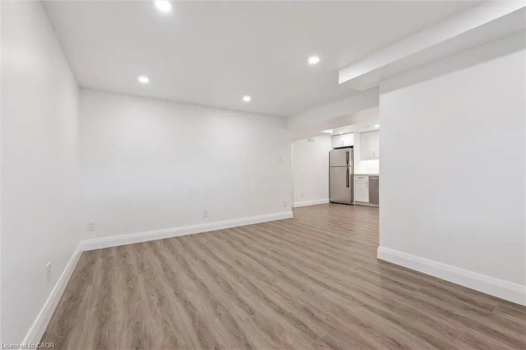 74 Elm Ridge Drive, #LOWER