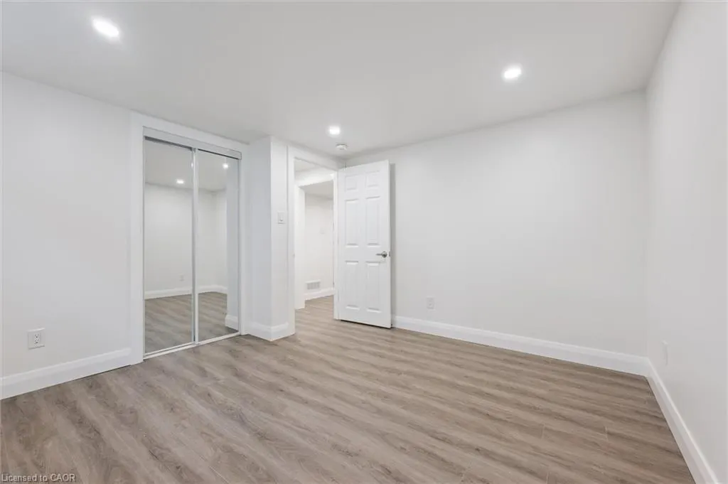74 Elm Ridge Drive, #LOWER