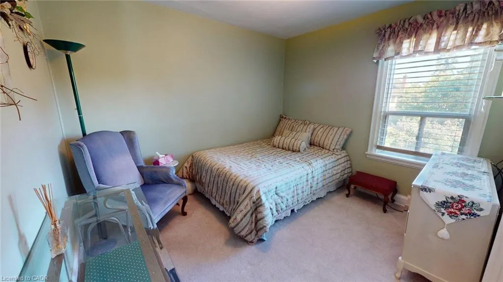 12 Orchard Hill