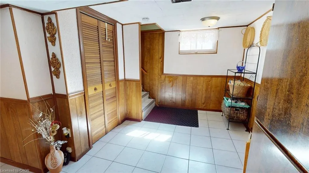 12 Orchard Hill