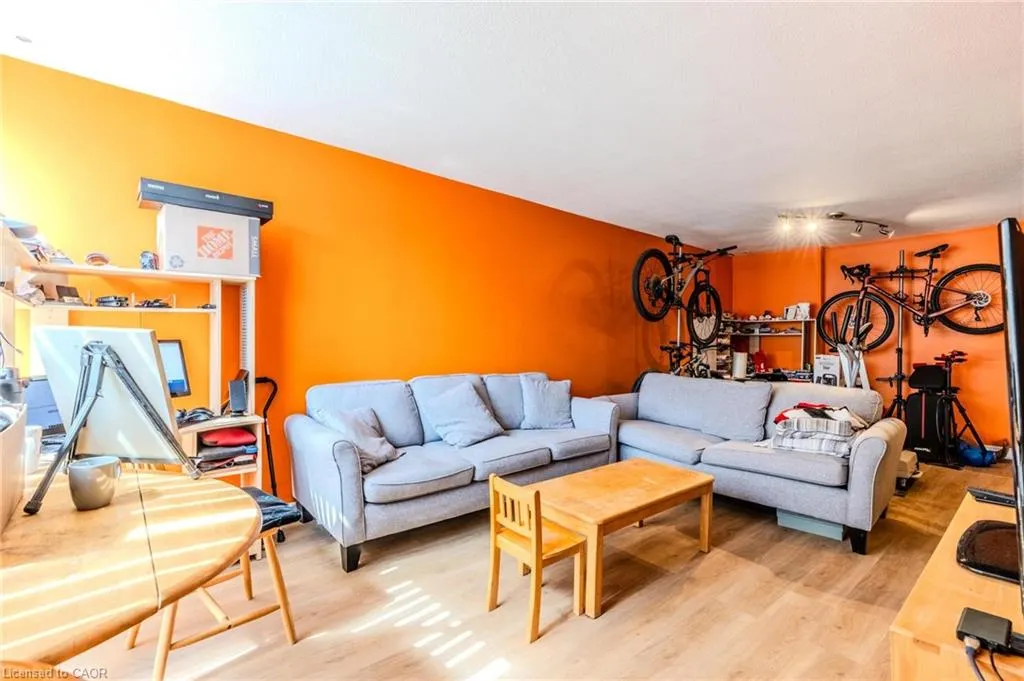 1055 Dundas Street E, #227
