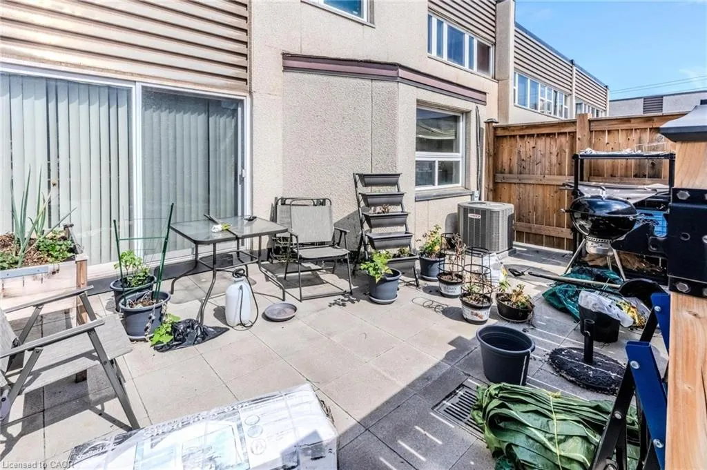 1055 Dundas Street E, #227