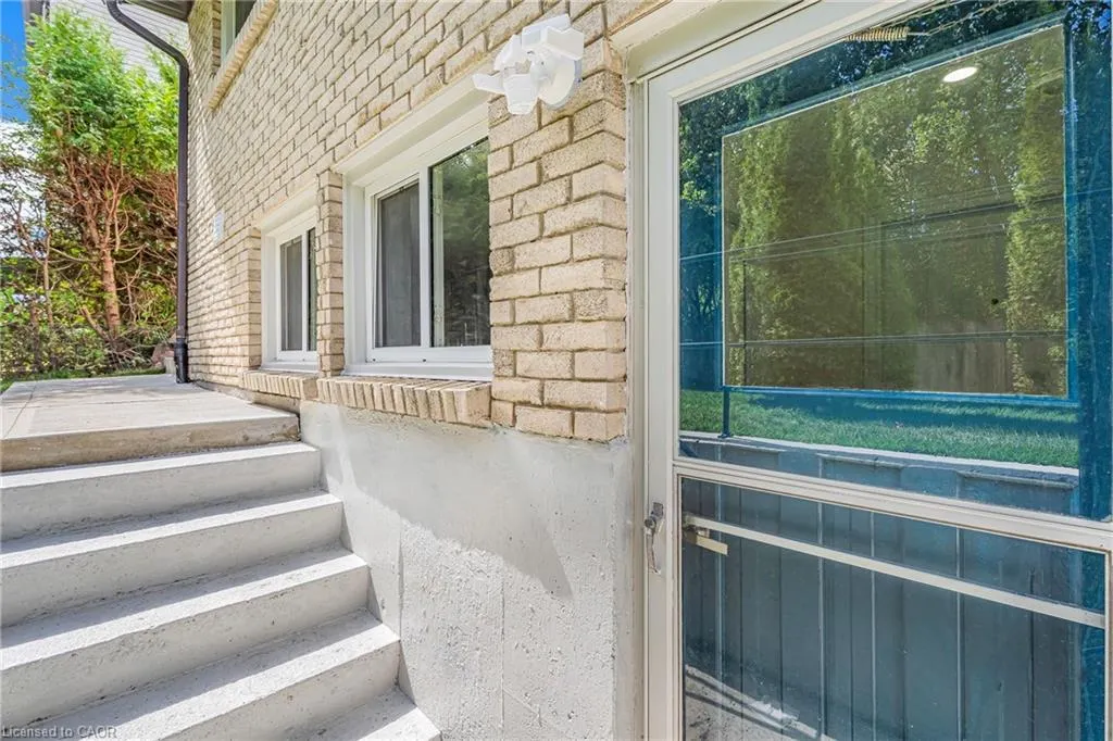 120 Westheights Drive