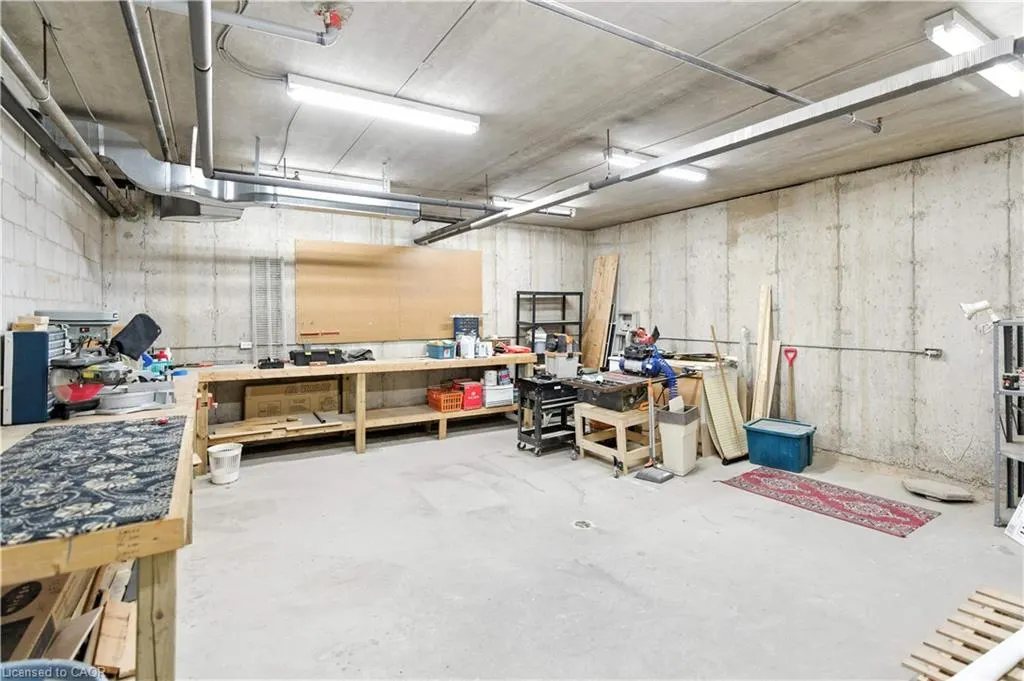 980 Golf Links Road, #101