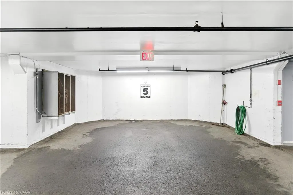 980 Golf Links Road, #101