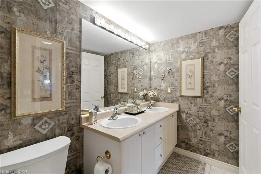 980 Golf Links Road, #101
