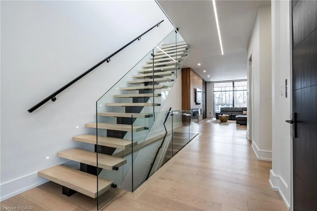 86 Valleyview Drive