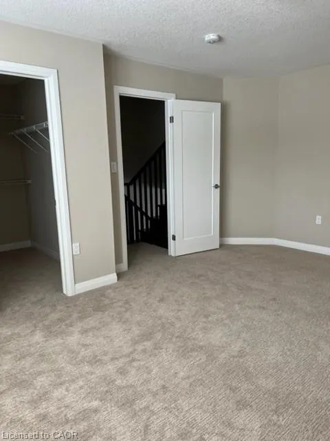 116 Laguna Village Crescent