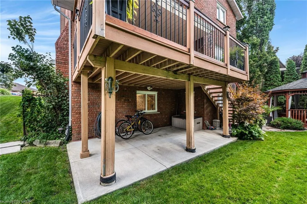 228 Michener Crescent