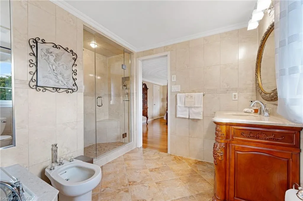 228 Michener Crescent