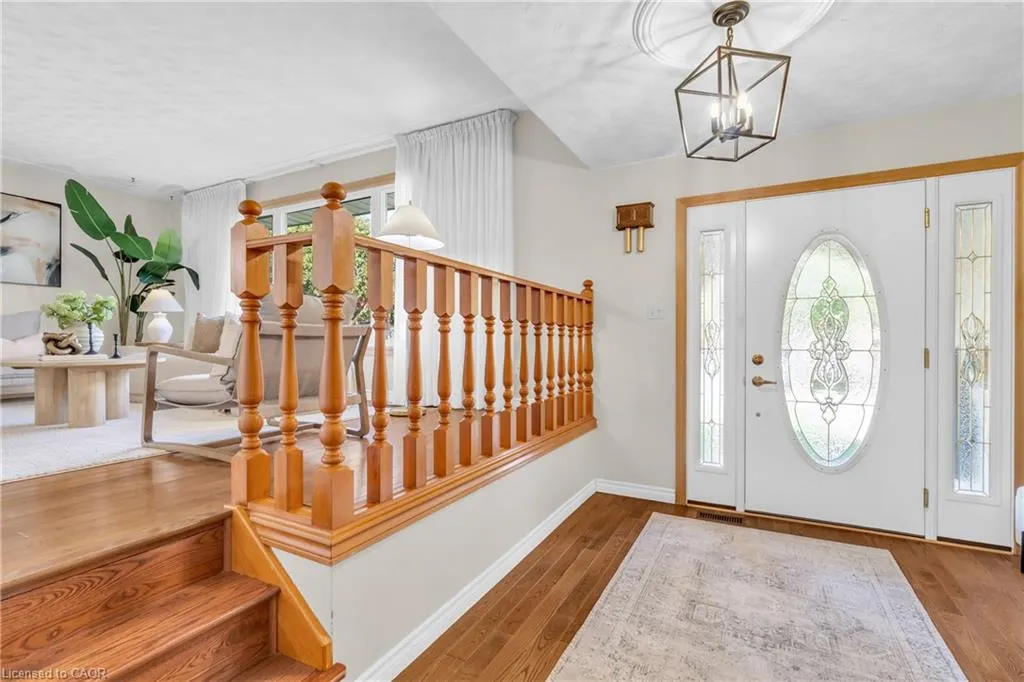 115 White Pine Crescent