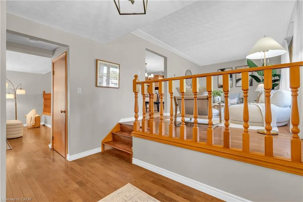 115 White Pine Crescent