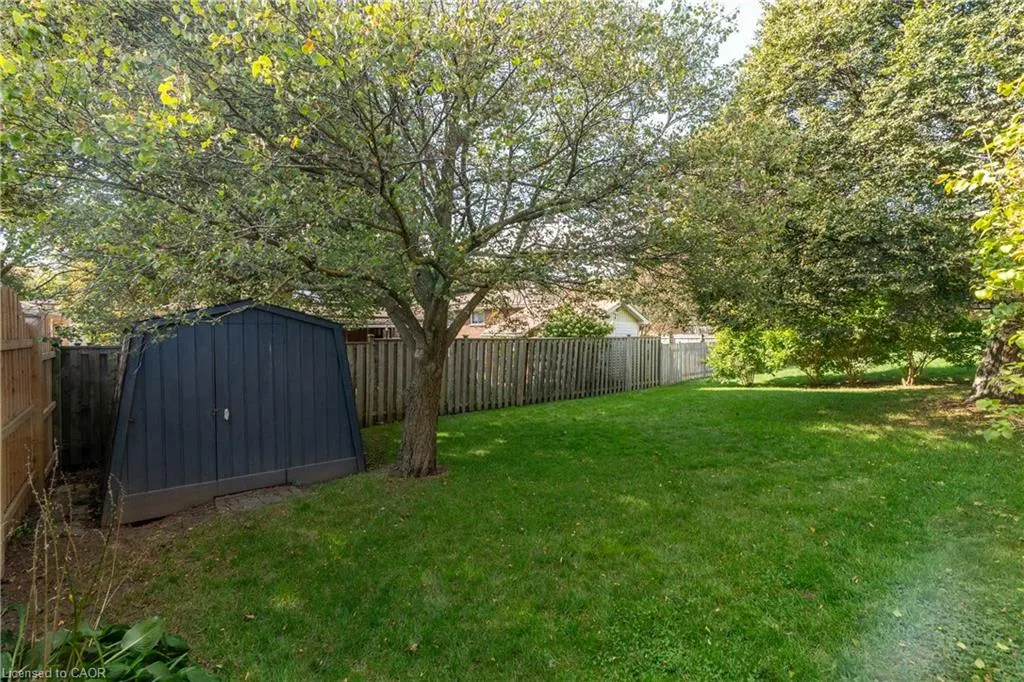 115 White Pine Crescent