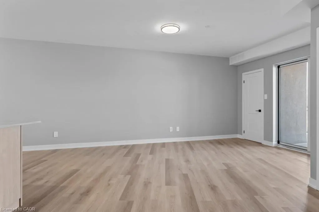 5002 King Street, #408