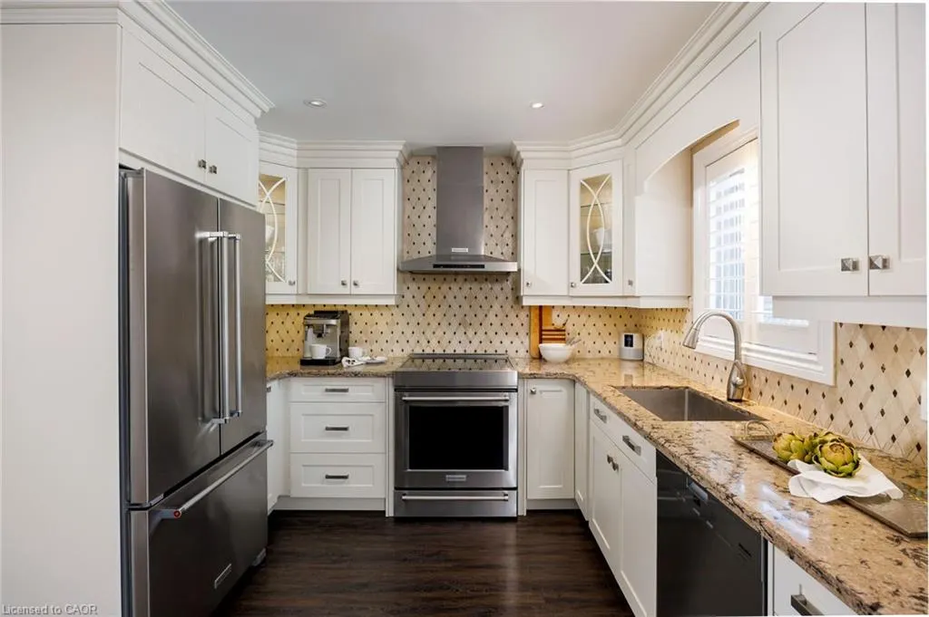 1559 Stoneybrook Trail