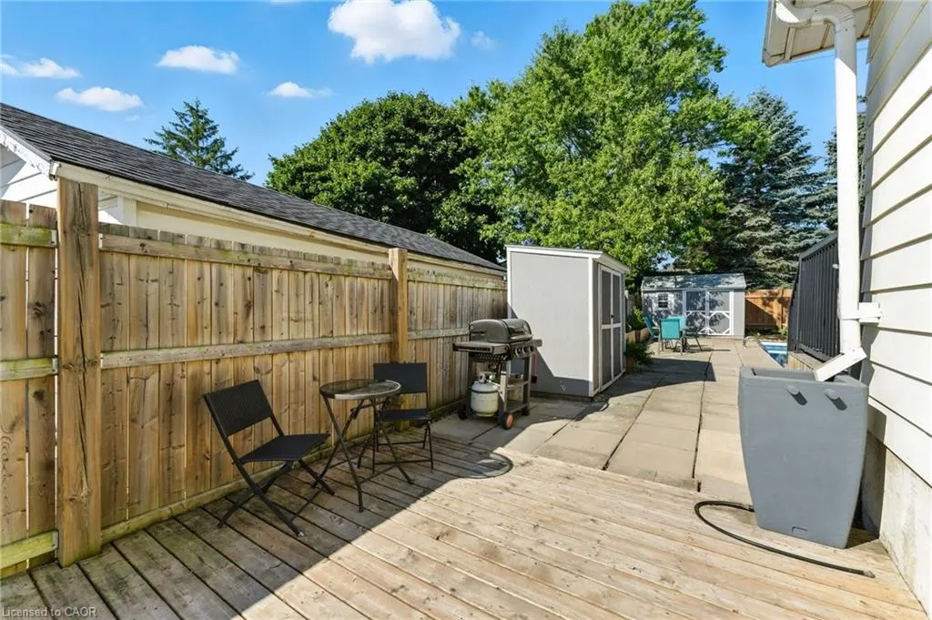 37 Maple Crescent