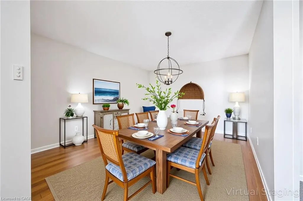 4 Willow Street, #903