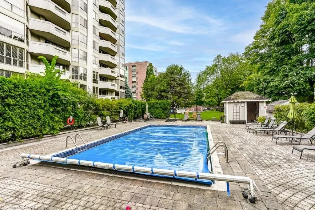 1237 North Shore Boulevard E, #707
