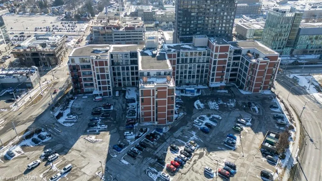 404 King Street W, #608