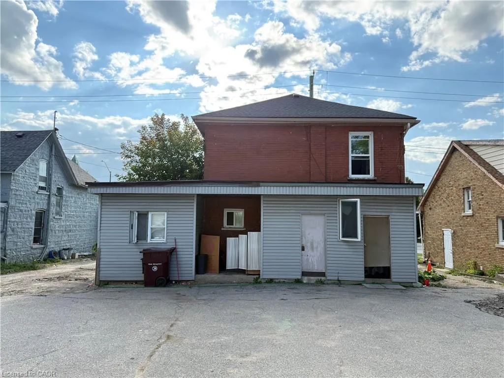 229 Water Street N