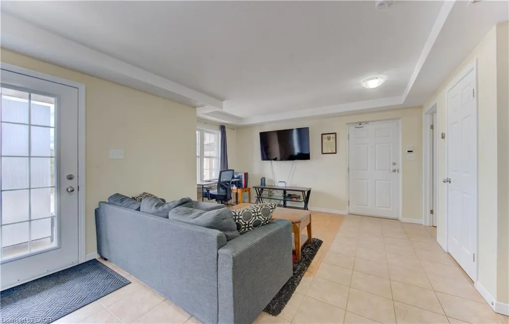 1460 Highland Road W, #10F