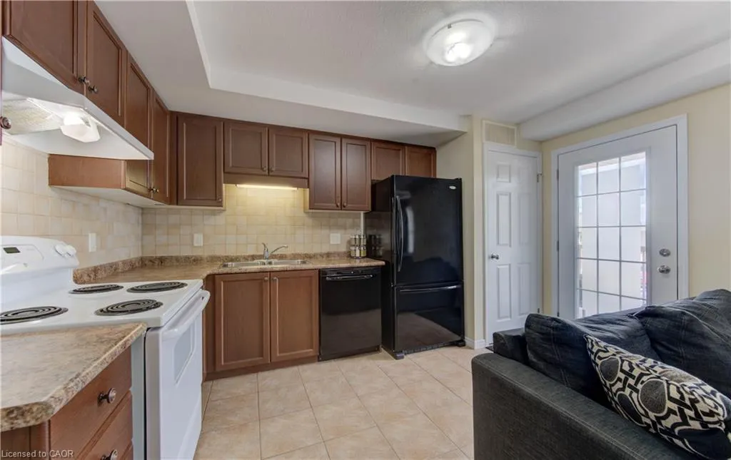 1460 Highland Road W, #10F