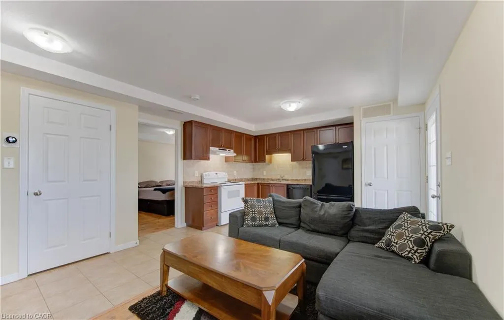 1460 Highland Road W, #10F