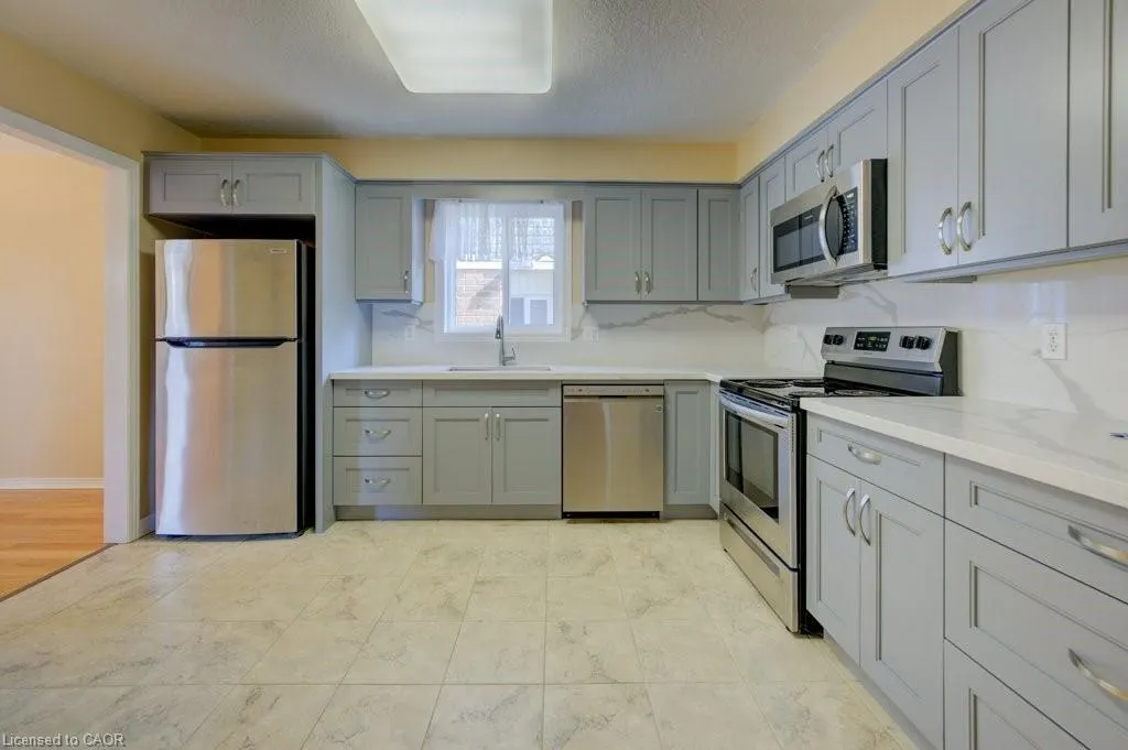 44 Northmanor Crescent