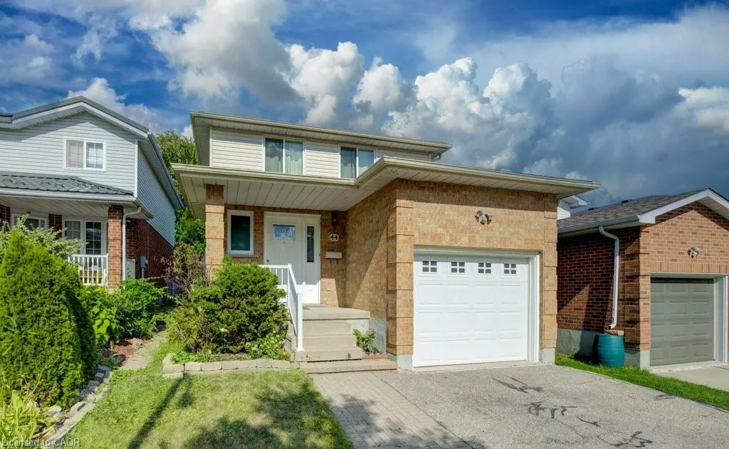 44 Northmanor Crescent