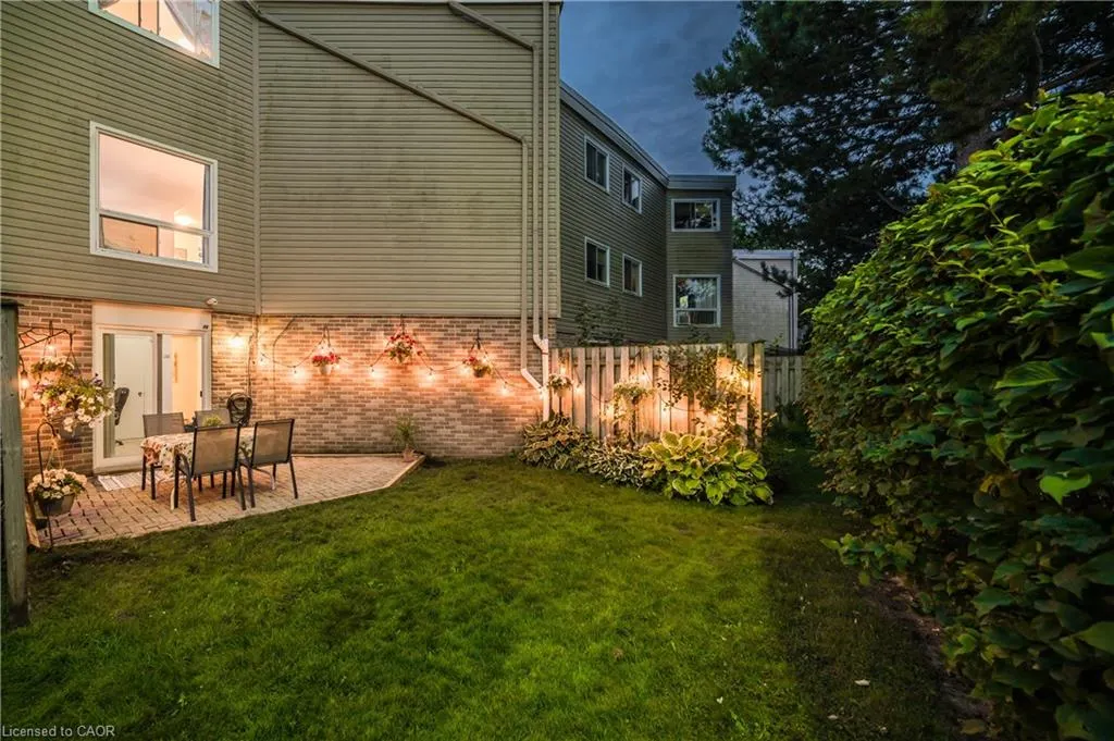 60 Elmsdale Drive, #35