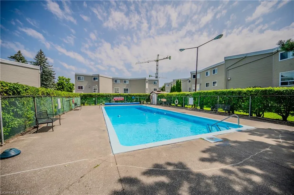 60 Elmsdale Drive, #35