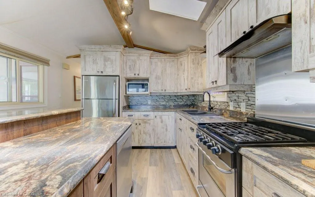 580 Beaver Creek Road, #206