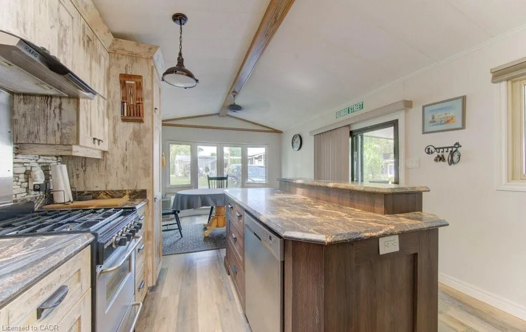 580 Beaver Creek Road, #206