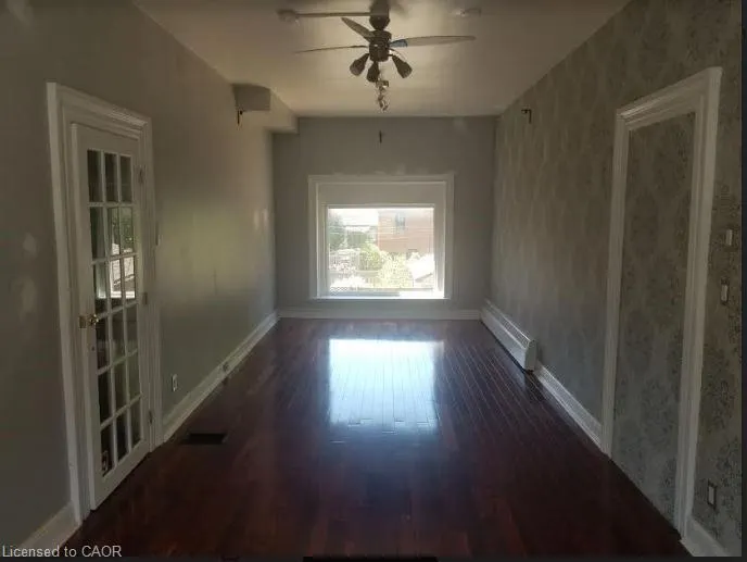 283 Main Street W