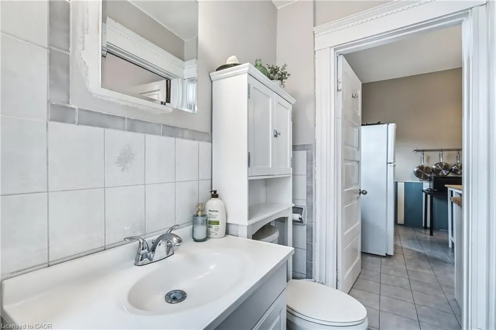 204 Herkimer Street, #1