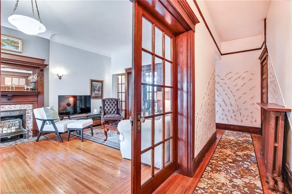 204 Herkimer Street, #1