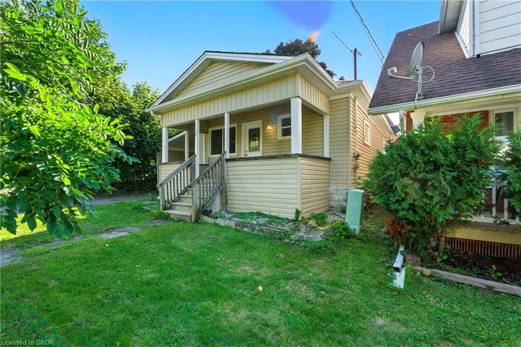 1 Berryman Avenue