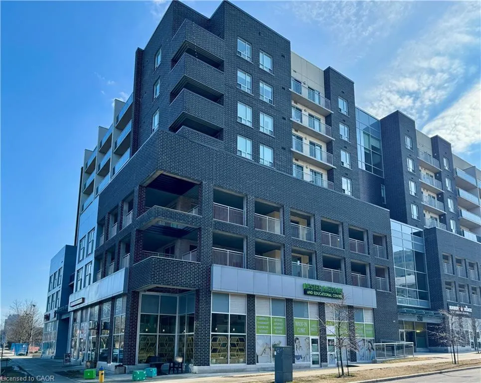 280 Lester Street, #111