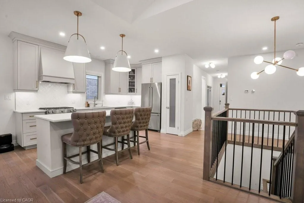 11 Keba Crescent