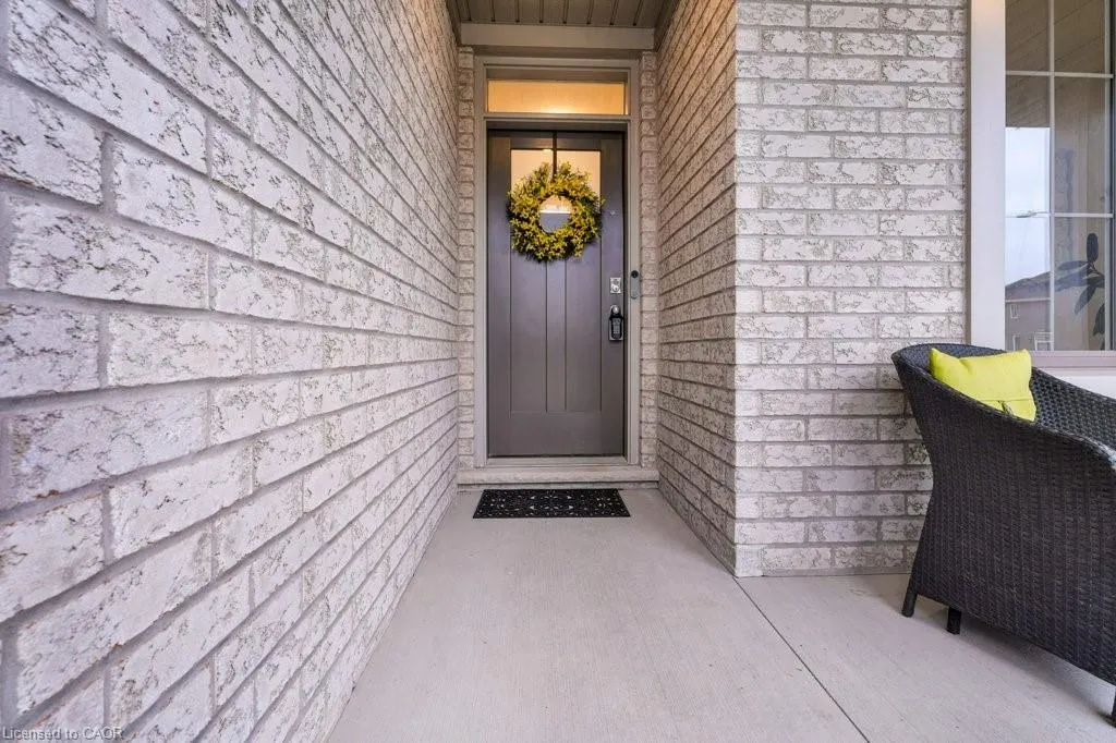 11 Keba Crescent