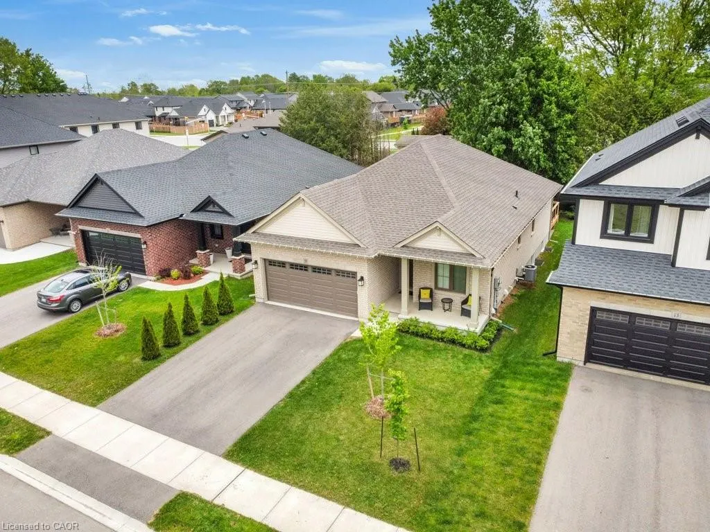 11 Keba Crescent