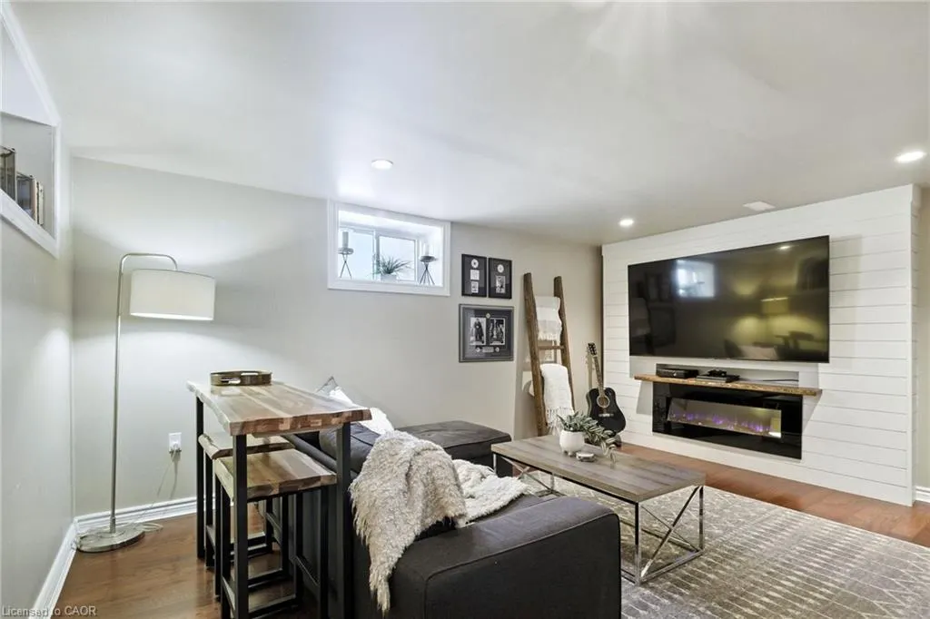 136 West 24th Street