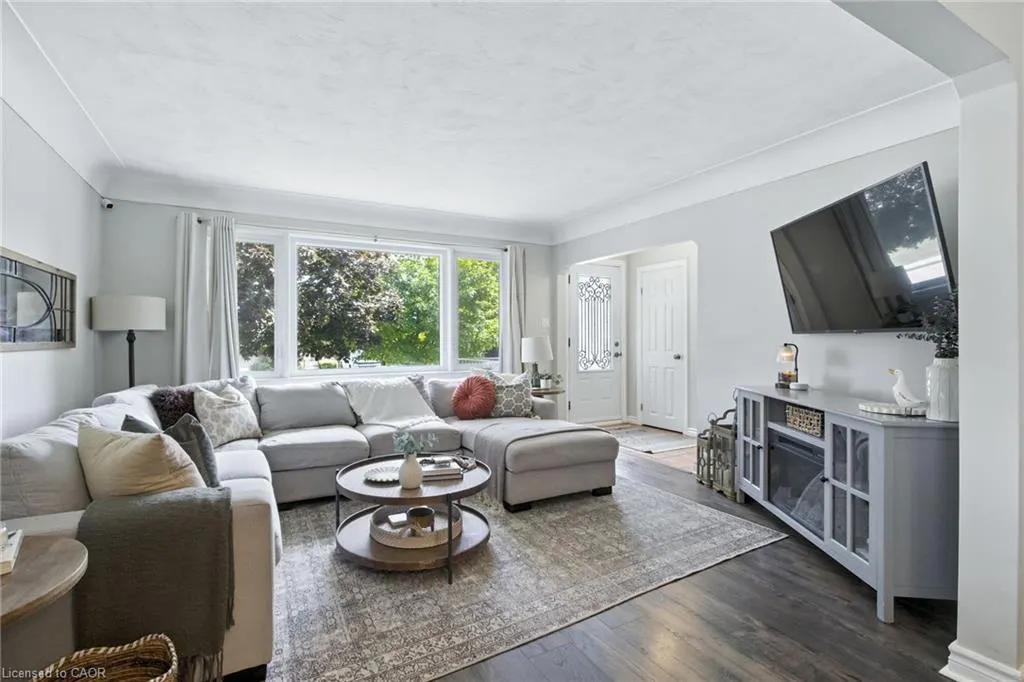 136 West 24th Street