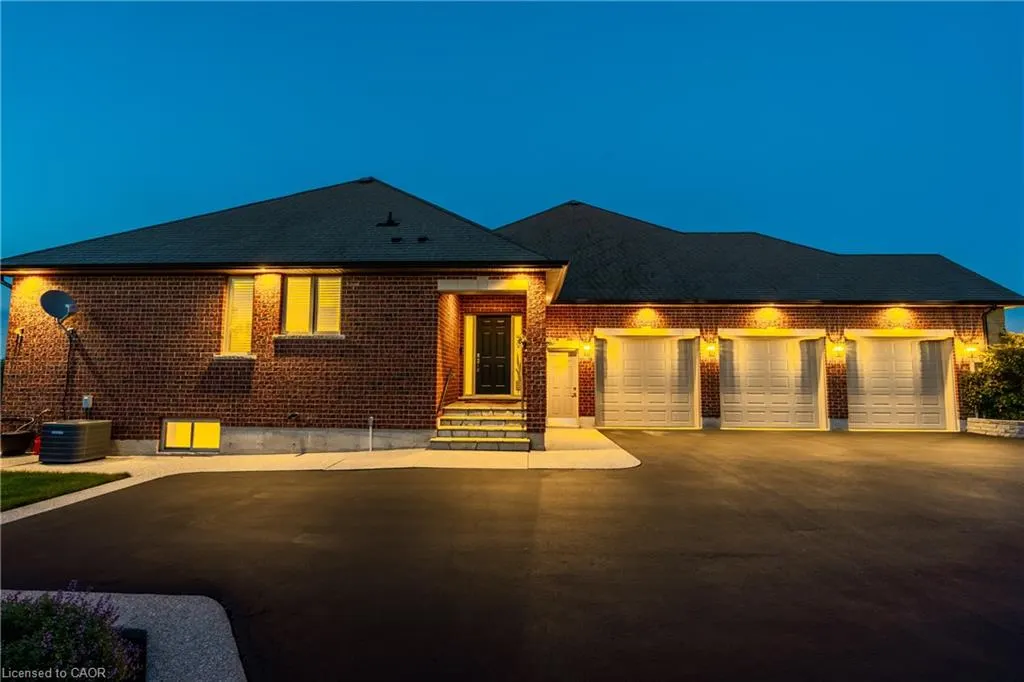 56 Gatepost Place