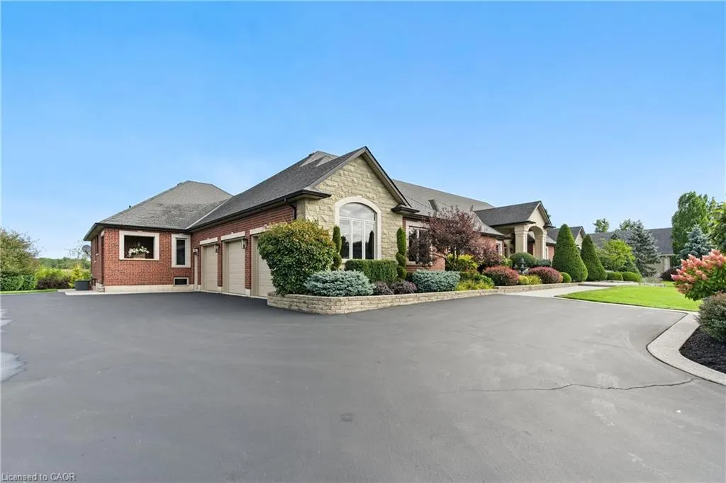 56 Gatepost Place