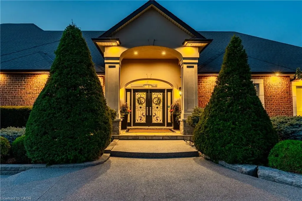 56 Gatepost Place
